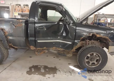 2005 Chevrolet Silverado 1500 from USA, damaged, VIN 1GCEK14T95Z239527